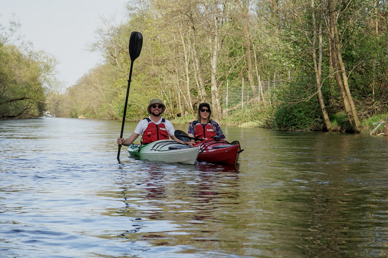 couple kayaking together